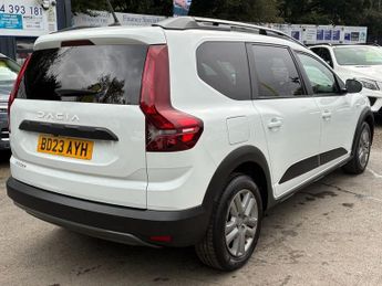 DACIA JOGGER 1.0 TCe Expression MPV 5dr Petrol Manual Euro 6 (s/s) (110 ps)