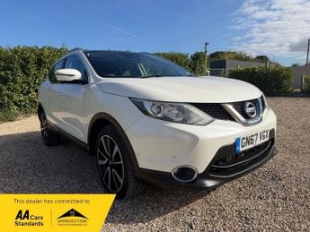 Nissan Qashqai 1.6 dCi Tekna SUV 5dr Diesel XTRON Euro 6 (s/s) (130 ps)