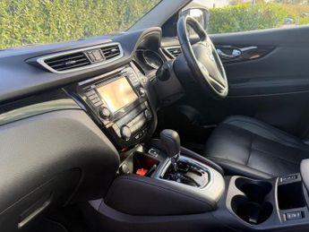 NISSAN QASHQAI 1.6 dCi Tekna SUV 5dr Diesel XTRON Euro 6 (s/s) (130 ps)