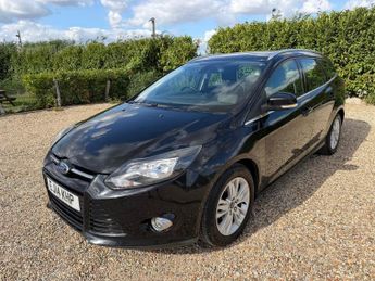 FORD FOCUS 1.6 Titanium Navigator Estate 5dr Petrol Powershift Euro 5 (125 