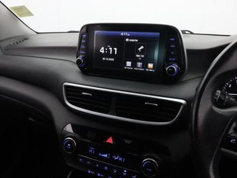 HYUNDAI TUCSON 1.6 GDi SE Nav SUV 5dr Petrol Manual Euro 6 (s/s) (132 ps)