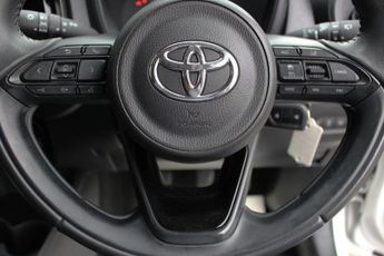 TOYOTA AYGO X 1.0 VVT-i Pure Hatchback 5dr Petrol Manual Euro 6 (s/s) (72 ps)