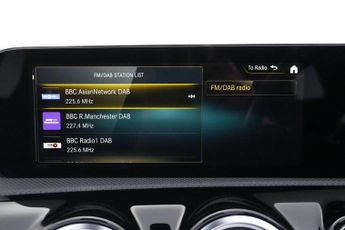 MERCEDES-BENZ CLA 1.3 CLA250e 15.6kWh AMG Line Night Edition (Premium Plus) Coupe 