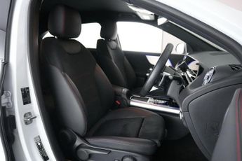 MERCEDES-BENZ GLA 2.0 GLA220d AMG Line (Premium) 8G-DCT 4MATIC Euro 6 (s/s) 5dr