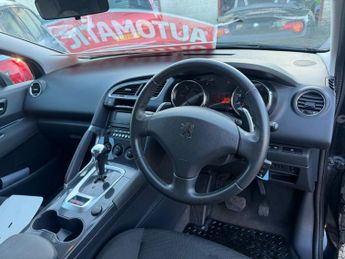 PEUGEOT 3008 1.6 e-HDi Access SUV 5dr Diesel EGC Euro 5 (s/s) (115 ps)