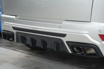 LAND ROVER RANGE ROVER SPORT 3.0 SD V6 HSE SUV 5dr Diesel Auto 4WD Euro 6 (s/s) (306 ps)