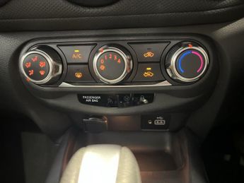 NISSAN JUKE 1.0 DIG-T Acenta SUV 5dr Petrol DCT Auto Euro 6 (s/s) (114 ps) R