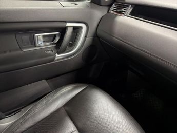 LAND ROVER DISCOVERY SPORT 2.0 TD4 Landmark SUV 5dr Diesel Auto 4WD Euro 6 (s/s) (180 ps)