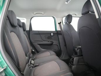 MINI COUNTRYMAN 1.5 Cooper Classic SUV 5dr Petrol Steptronic Euro 6 (s/s) (136 p