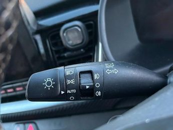 KIA STONIC 1.0 T-GDi MHEV GT-Line S SUV 5dr Petrol Hybrid DCT Euro 6 (s/s) 