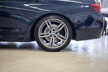 BMW 5 SERIES 3.0 535d M Sport Touring 5dr Diesel Auto Euro 6 (s/s) (313 ps)