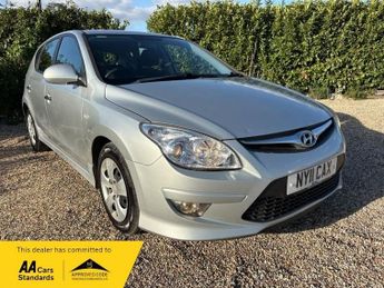 Hyundai I30 1.4 Classic Hatchback 5dr Petrol Manual Euro 5 (108 bhp)