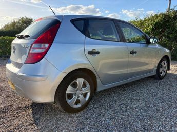 HYUNDAI I30 1.4 Classic Hatchback 5dr Petrol Manual Euro 5 (108 bhp)