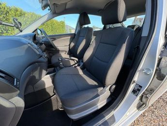 HYUNDAI I30 1.4 Classic Hatchback 5dr Petrol Manual Euro 5 (108 bhp)
