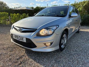HYUNDAI I30 1.4 Classic Hatchback 5dr Petrol Manual Euro 5 (108 bhp)