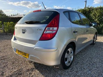 HYUNDAI I30 1.4 Classic Hatchback 5dr Petrol Manual Euro 5 (108 bhp)