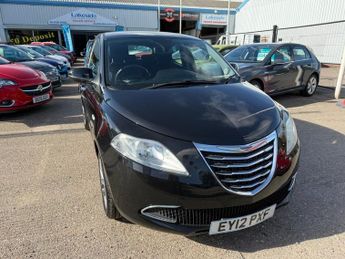 Chrysler Ypsilon 1.2 SE Hatchback 5dr Petrol Manual Euro 5 (s/s) (69 bhp)
