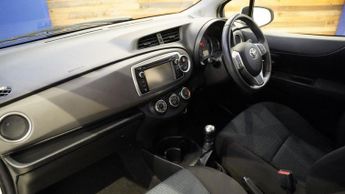 TOYOTA YARIS 1.33 Dual VVT-i TR Hatchback 5dr Petrol Manual Euro 5 (101 ps)