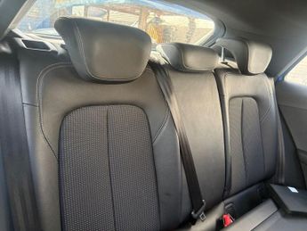 AUDI Q2 1.6 TDI S line SUV 5dr Diesel Manual Euro 6 (s/s) (116 ps)