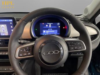 FIAT 600e 54kWh La Prima SUV 5dr Electric Auto (156 ps)