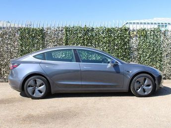 TESLA Model 3 Standard Range Plus Saloon 4dr Electric Auto RWD (241 bhp)