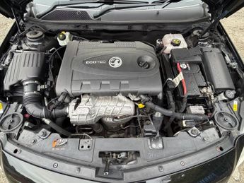 VAUXHALL INSIGNIA 2.0 CDTi ecoFLEX Elite Sports Tourer 5dr Diesel Manual Euro 5 (s