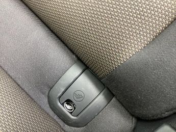 AUDI Q3 2.0 TDI SE SUV 5dr Diesel S Tronic quattro Euro 5 (s/s) (177 ps)
