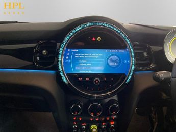 MINI Electric Hatch Cooper SE 32.6kWh Level 3 Hatchback 3dr Electric Auto (184 ps)