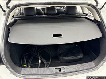 MG MG5 52.5kWh Exclusive Estate 5dr Electric Auto (156 ps)