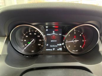 LAND ROVER RANGE ROVER EVOQUE 2.0 TD4 SE Tech SUV 5dr Diesel Auto 4WD Euro 6 (s/s) (180 ps)