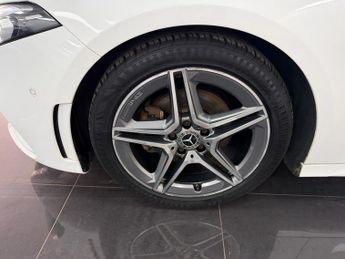 MERCEDES-BENZ A CLASS 1.3 A200 AMG Line (Premium) Hatchback 5dr Petrol 7G-DCT Euro 6 (
