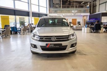 VOLKSWAGEN TIGUAN 2.0 TDI BlueMotion Tech R-Line Edition SUV 5dr Diesel DSG 4WD Eu