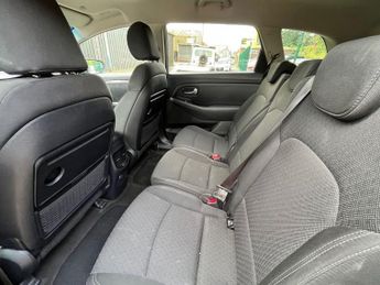 KIA CARENS 1.7 CRDi 2 MPV 5dr Diesel DCT Euro 6 (s/s) (139 bhp)