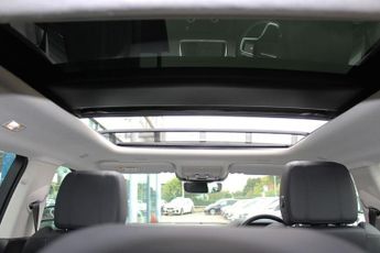 LAND ROVER RANGE ROVER EVOQUE 1.5 P300e 12.2kWh S SUV 5dr Petrol Plug-in Hybrid Auto 4WD Euro 
