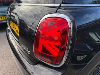 MINI Electric Hatch Cooper SE 32.6kWh Level 3 Hatchback 3dr Electric Auto (184 ps)