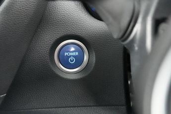 TOYOTA COROLLA 1.8 VVT-h Icon Tech Touring Sports CVT Euro 6 (s/s) 5dr