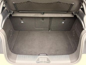 MERCEDES-BENZ A CLASS 2.1 A200d AMG Line (Premium Plus) Hatchback 5dr Diesel 7G-DCT Eu