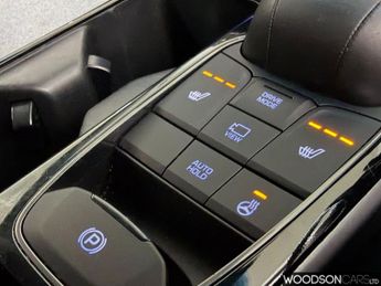 HYUNDAI IONIQ 38.3kWh Premium Hatchback 5dr Electric Auto (136 ps)