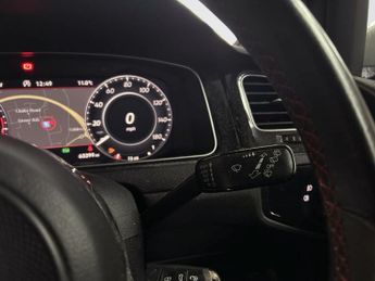 VOLKSWAGEN GOLF 2.0 TSI GTI Hatchback 5dr Petrol DSG Euro 6 (s/s) (230 ps)
