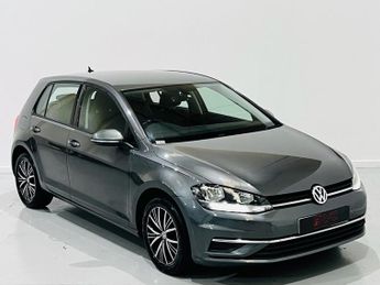 Volkswagen Golf 1.4 TSI BlueMotion Tech SE Nav Hatchback 5dr Petrol Manual Euro 