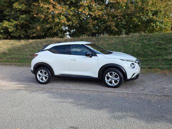 Nissan Juke 1.0 DIG-T N-Connecta SUV 5dr Petrol DCT Auto Euro 6 (s/s) (114 p
