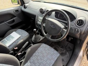 FORD FIESTA 1.4 LX Hatchback 5dr Petrol Manual (a/c) (153 g/km, 79 bhp)