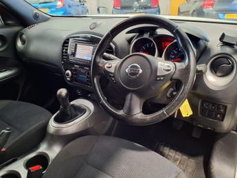 NISSAN JUKE 1.6 Acenta Premium SUV 5dr Petrol Manual Euro 5 (s/s) (117 ps)
