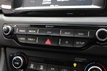 KIA NIRO 1.6h GDi GPF 2 SUV 5dr Petrol Hybrid DCT Euro 6 (s/s) (139 bhp)