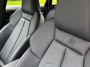 AUDI A3 1.0 TFSI 30 S line Saloon 4dr Auto Petrol S Tronic Euro 6 (s/s) 