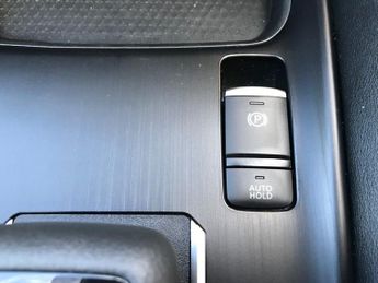 NISSAN QASHQAI 1.3 DIG-T MHEV N-Connecta SUV 5dr Petrol Hybrid XTRON Euro 6 (s/