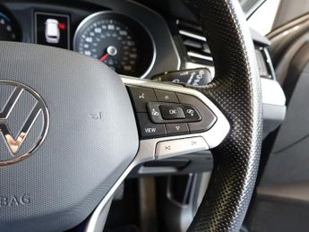 VOLKSWAGEN PASSAT 1.4 TSI 13kWh GTE Estate 5dr Petrol Plug-in Hybrid DSG Euro 6 (s