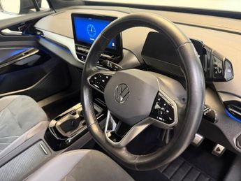 VOLKSWAGEN ID.4 Pure 52kWh Life SUV 5dr Electric Auto (148 ps)
