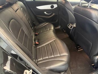 MERCEDES-BENZ EQC EQC 400 80kWh Sport SUV 5dr Electric Auto 4MATIC (408 ps)