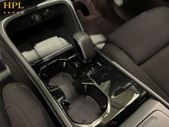 VOLVO XC40 Recharge 69kWh Core SUV 5dr Electric Auto RWD (238 ps)